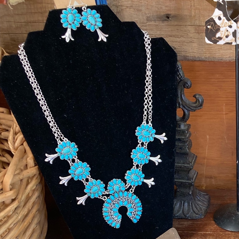 ‼️‼️SOLD‼️‼️ Squash Blossom Set